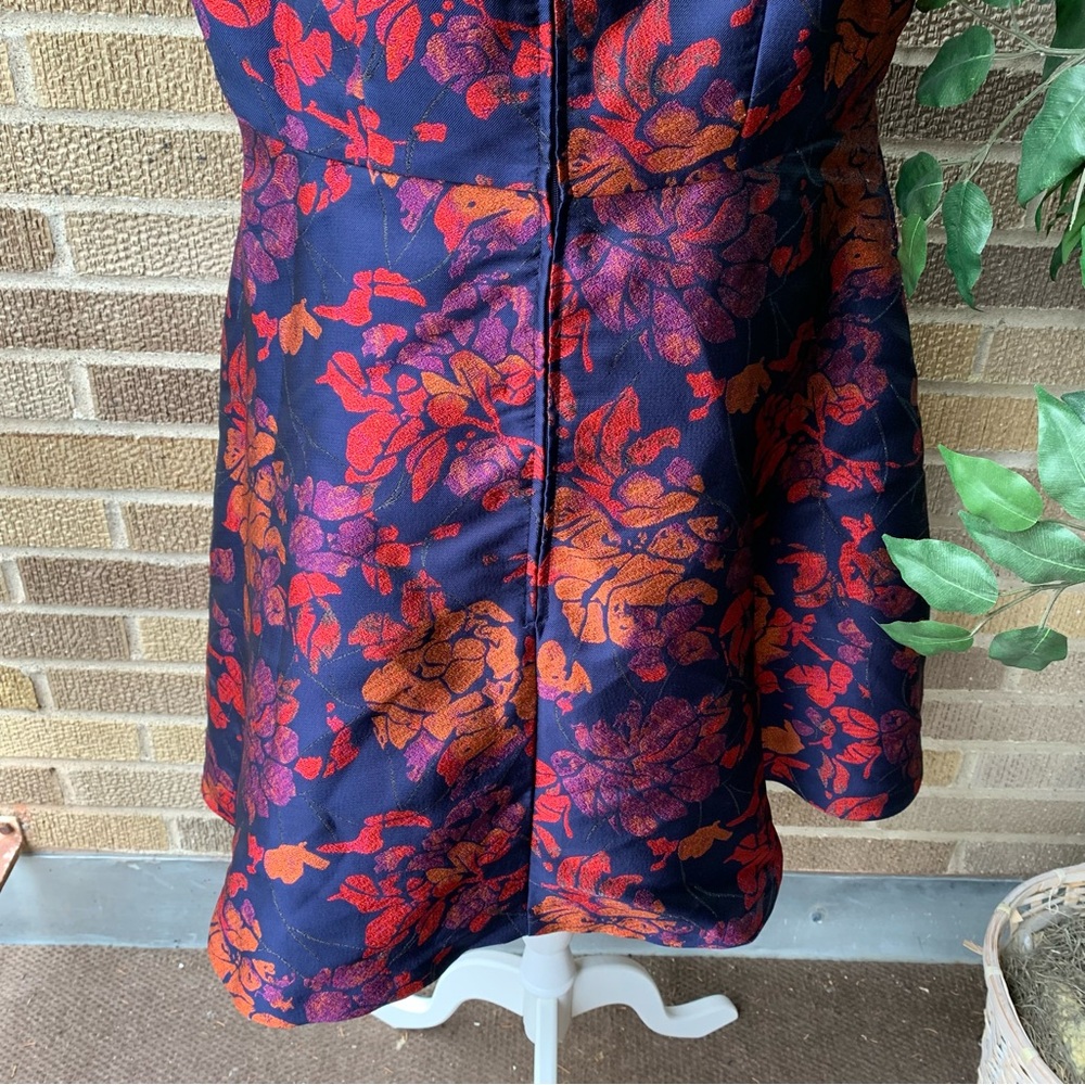 Modcloth Metallic Floral Print Dress Size 18 - Picture 9 of 13